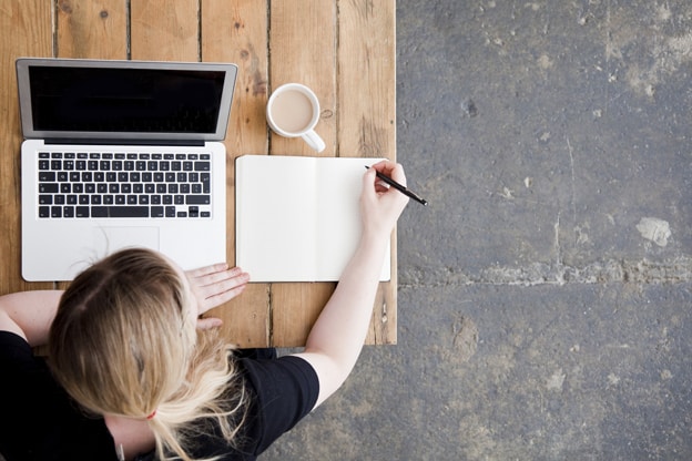 Nursing CEUs Online: How to Choose the Right Provider