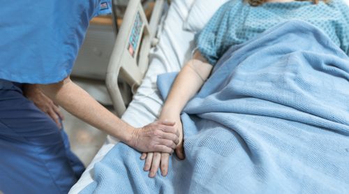 Bedside Manner in Nursing: Why Science Alone Isn’t Enough